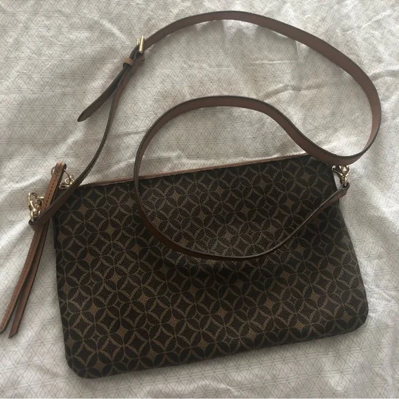 Fossil Crossbody Bag - Picture 2 of 7